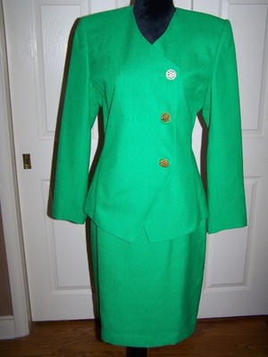 KASPER Emerald Green 8 Figure Flattering Business Special Occasion Suit