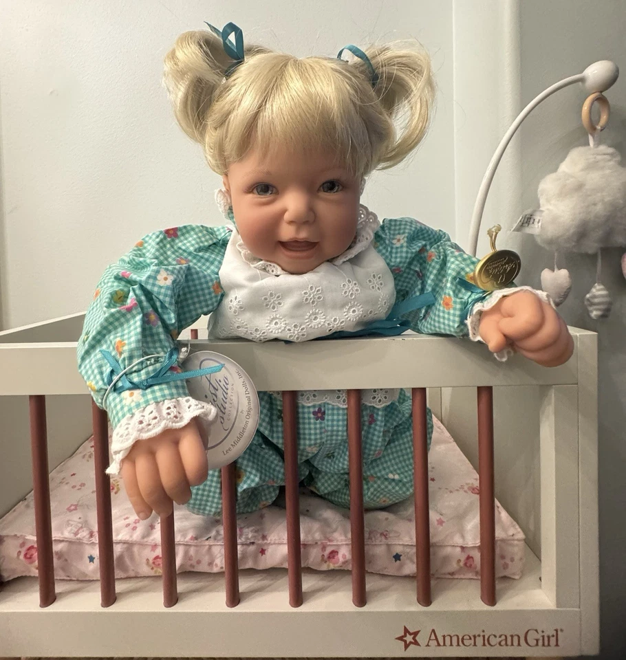 MINT IN BOX LEE MIDDLETON Sweet Pea Baby Girl BABY DOLL NIB MINT Look! Vinyl - Image 3 of 4