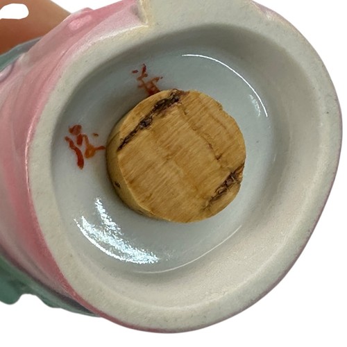 Vintage Asian Man Woman Baby TOSHIKANE Salt Pepper Shakers ARITA Porcelain 2.5” - Picture 9 of 19
