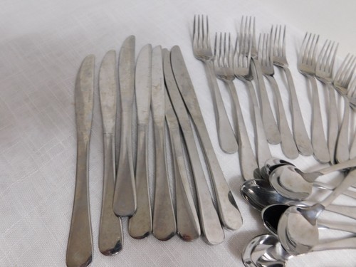L6 - Bombay Stainless Flatware Geneva 35pc Lot - Picture 2 of 6