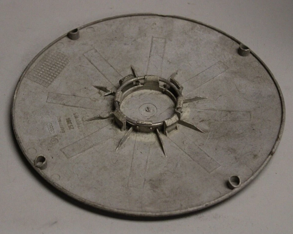 84 85 86 87 88 Audi 5000 OEM Center Hub Cap 447601165 25396 WLA 58643 58641  Foto 4 de 4