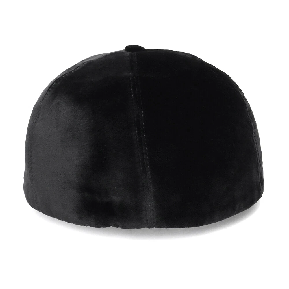 CHANEL Cappellino logo Coco materiale esterno: viscosa (rayon) seta e fodera nero AA8595