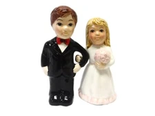 Wedding Couple Salt and Pepper Shaker - Pink Dress