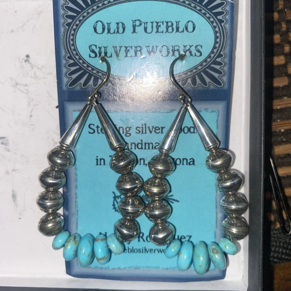 Pendientes colgantes hechos a mano personalizados de turquesa y plata con cuentas / 100% auténticos    Foto 4 de 4