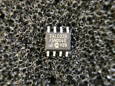 24LC02B/SN MICROCHIP IC EEPROM 2KBIT 8PIN SOIC 25 PIECES