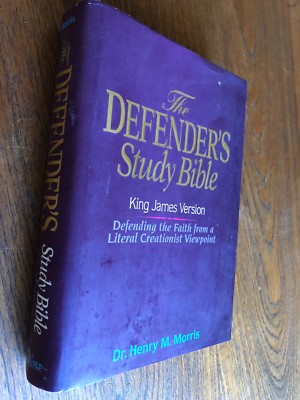 洋書 The Defender's Study Bible KJV The Defender's Study Bible, King James Version, by Dr. Henry M