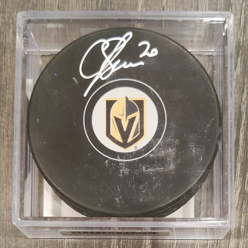 CHANDLER STEPHENSON SIGNED VEGAS GOLDEN KNIGHTS HOCKEY PUCK CASE COA & NHL Holo