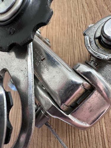 Retro Bicycle Parts - NOS Shimano 600 Arabesque Set: Shifters + Rear Derailleur - Picture 13 of 15