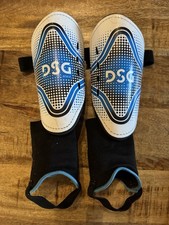 DSG Girls Soccer Shin Guards - Blue & Black - Size XL (Height Under 5'3)