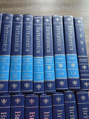 Encyclopedia Britannica 15th Edition 1993 Complete Blue