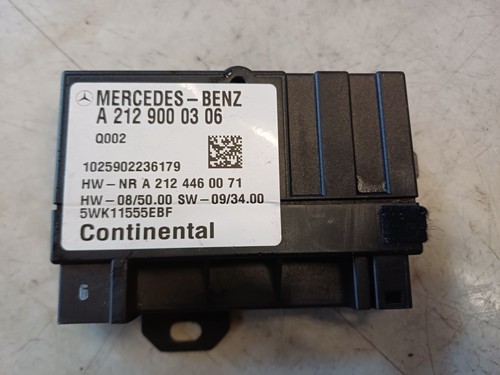 88C* Mercedes Benz MB E Klasse W212 Steuergerät Kraftstoffpumpe A2129000306