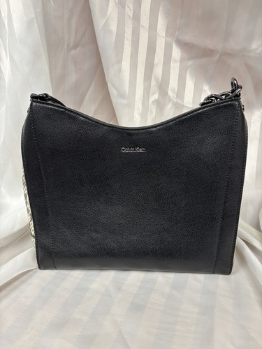 CALVIN KLEIN Nova Chain faux-leather Chain Shoulder Hobo Bag Black & White - Picture 2 of 13