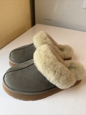 UGG DISQUETTE PLATFORM SLIPPER WOMEN'S Moss Green SUEDE -SIZE 8 Barely Worn