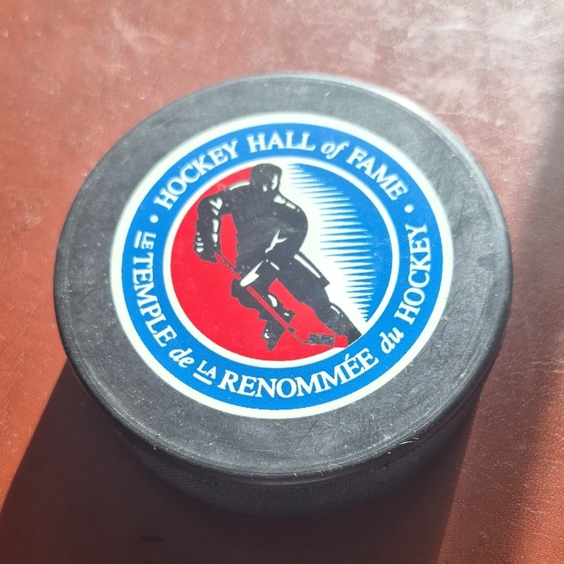 Hockey Hall of Fame Logo Ice Hockey Puck, Black Rubber Standard 6 oz