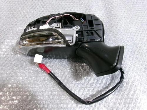 ZVW30 Prius Genuine Door Mirror 7-pin Right Driver Side 87910-47300 / 4S4-447