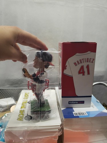 Bobblehead Victor Martínez MLB Cleveland Indians 2009 SGA 8/1/09 - Imagen 2 de 6