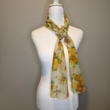 Vintage Floral Print Scarf - Yellow and Green
