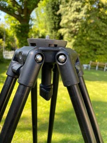MANFROTTO 351MVB PRO VIDEO SPOTTING SCOPE TRIPOD GREAT CONDITION WITH 75MM BOWL - Picture 6 of 18