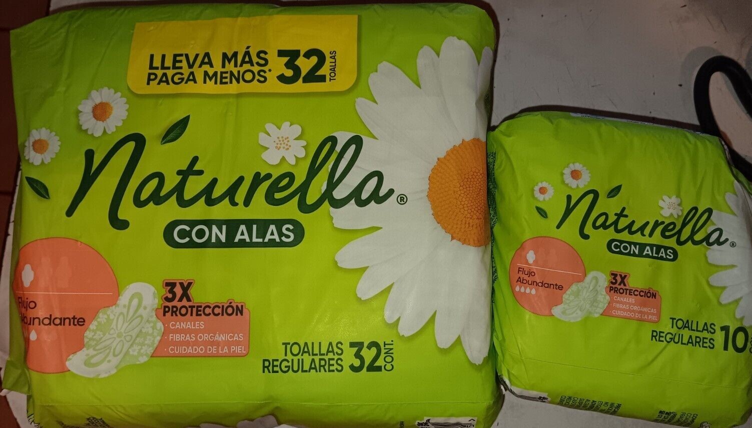Almohadillas de manzanilla Naturella - Naturella manzanilla toallas con alas
