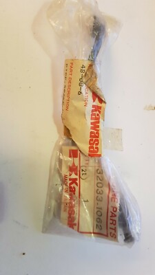 KAWASAKI ZX750 GPZ 750 1984 NOS PIPE BREK FRONT RH OEM 32033-1062