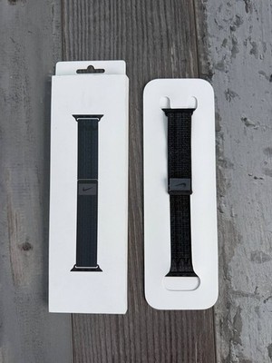 Apple Watch Nike Sport Loop 45mm Black Woven Nylon Band M/L Hook-and-Loop Used