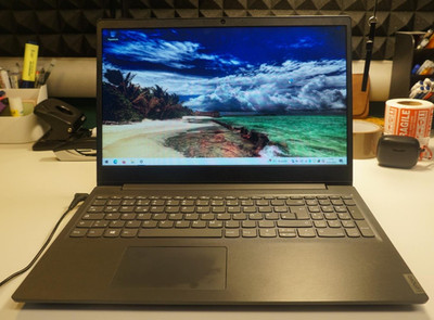 Lenovo V15-ADA | AMD 3020e | 8GB RAM | 500GB HDD | Windows 11 + Office 2024