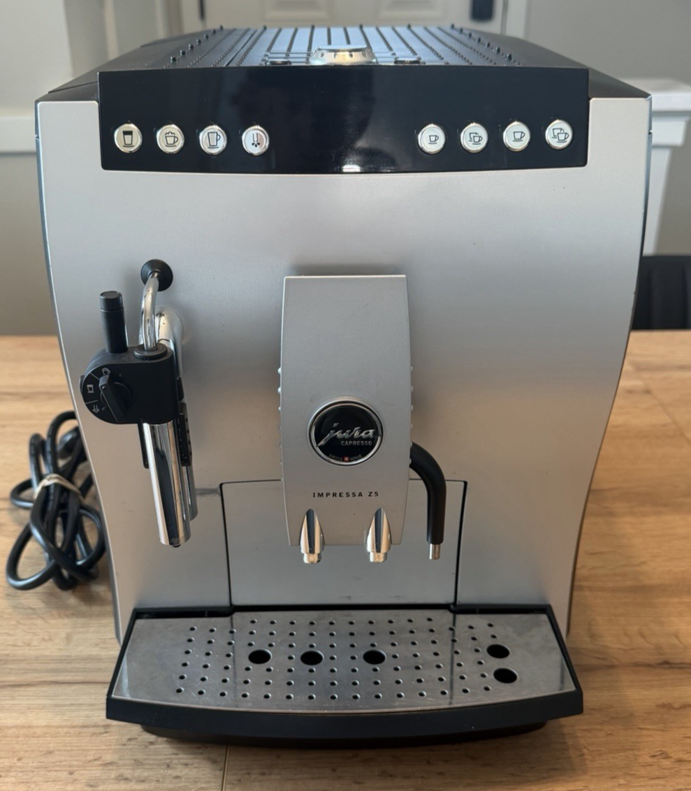 Jura Z5 Impressa One-Touch Superautomatic Espresso Machine