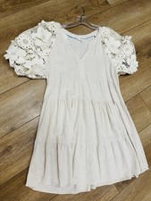 Umgee Babydoll MINI Vestido Marfil Ganchillo Grande DAISIES Mangas Abullonadas Talla M Avena