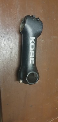 Kore Vorbau ( Schwarz) Mountainbike, Durchmesser 300mm Gabel / 250mm Lenker