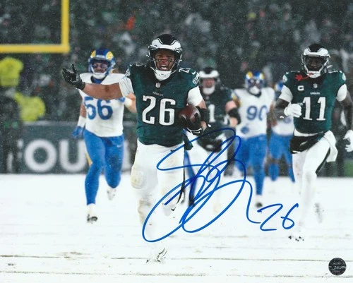 Saquon Barkley Signed Autographed Philadelphia Eagles 8x10 Photo COA/Hologram
