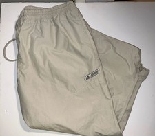 Vintage 2004 Adidas Tracksuit Bottoms 3-4 Length Shorts Mens XL Light Grey