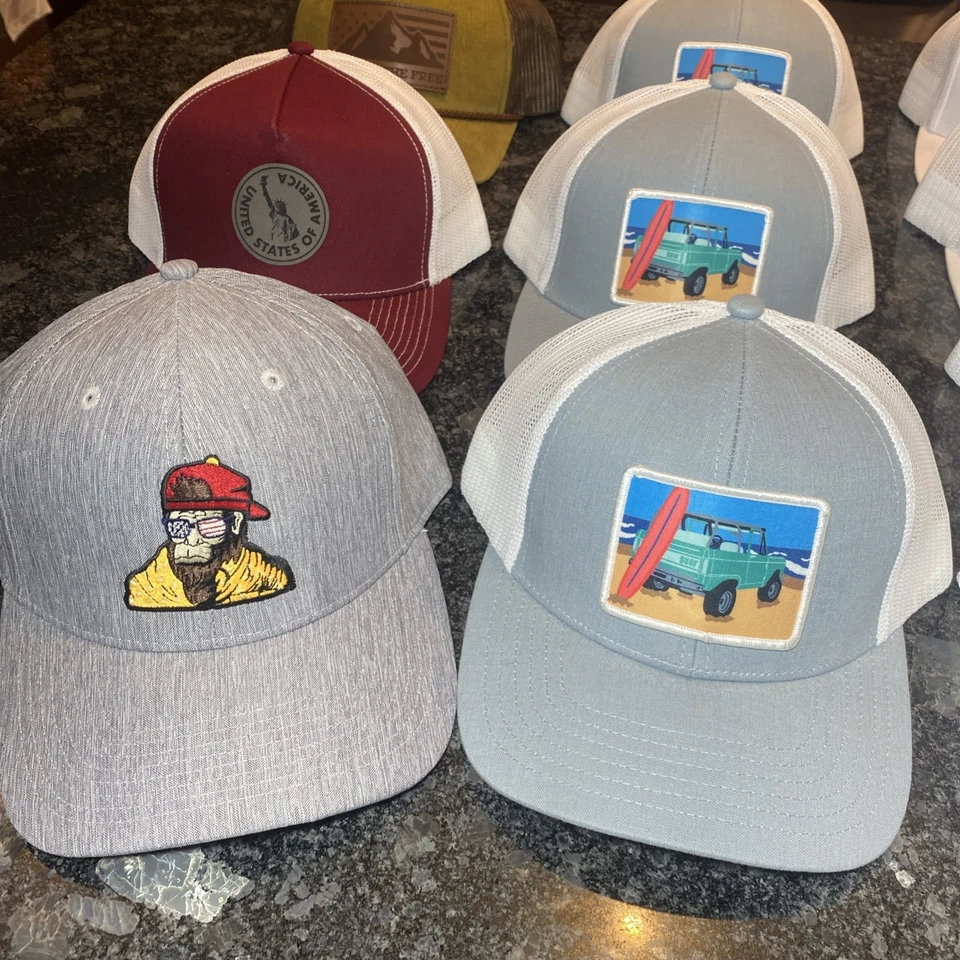 Лот из 14 папиновых кепок с сетчатой застежкой сзади патриотические уличные кепки США в ассортименте - Изображение 4 из 4