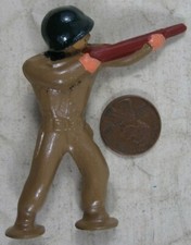 Vintage Barclay Pod Foot Soldier Standing Shooting Up Green Helmet