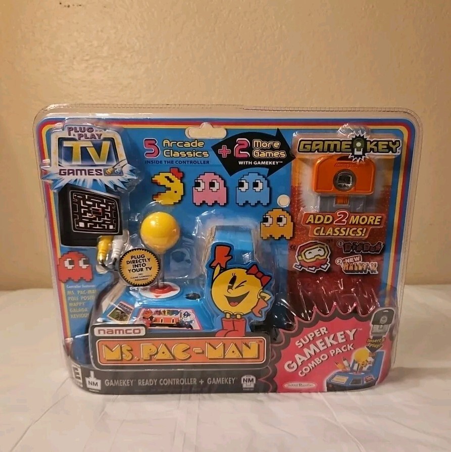 New Sealed Vintage 2005 JAKKS Pacific Ms Pac-Man 5 Games Plug