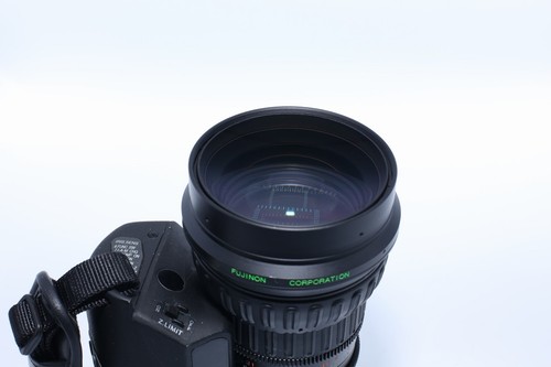 Fujinon A18X7.6BERM-M48 2/3 B4 Zoom Lens w/ 2x Extender for Camcorder 2/3 Inch - Picture 14 of 20