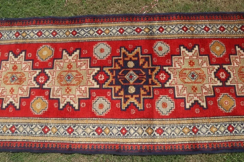 75 X 255 cm COLLECTORS' ITEM Antique Star Kazak Natural Vegetable Dye Runner - Image 4 of 4