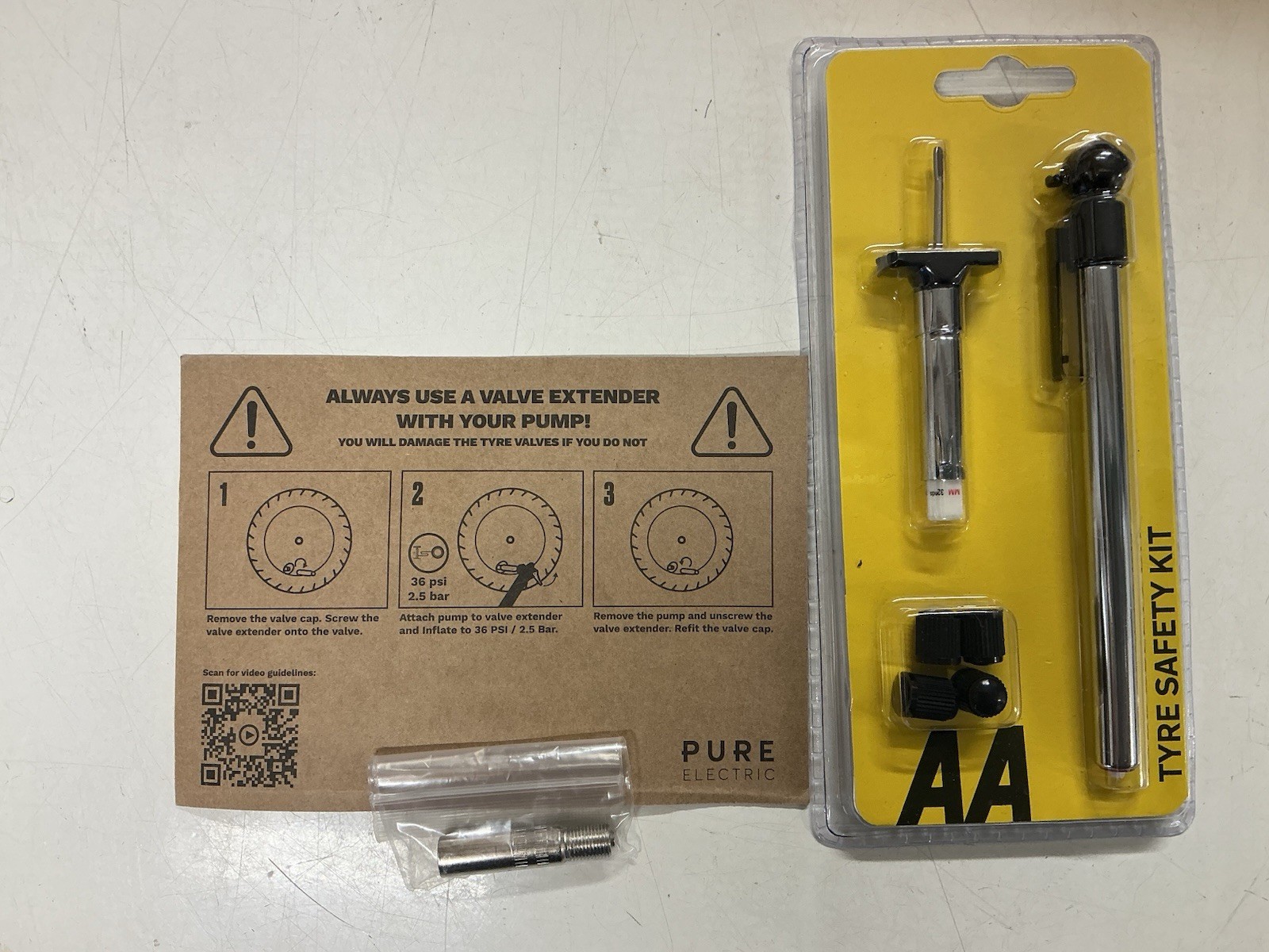 Aa Car Essentials Aa Analogue Car Tyre Safety Kit Tread Depth & Air Pressure Gauge & 4 X Dust Caps - Image 10