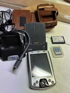 PDA Microsoft iPAQ H2200 Pocket PC w Cases & Chargers + Extra Battery & Memory