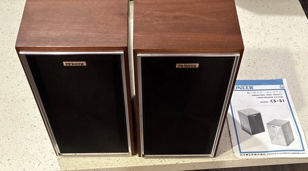 Vintage Pioneer CS-51 Bookshelf Speakers Working Condition Very