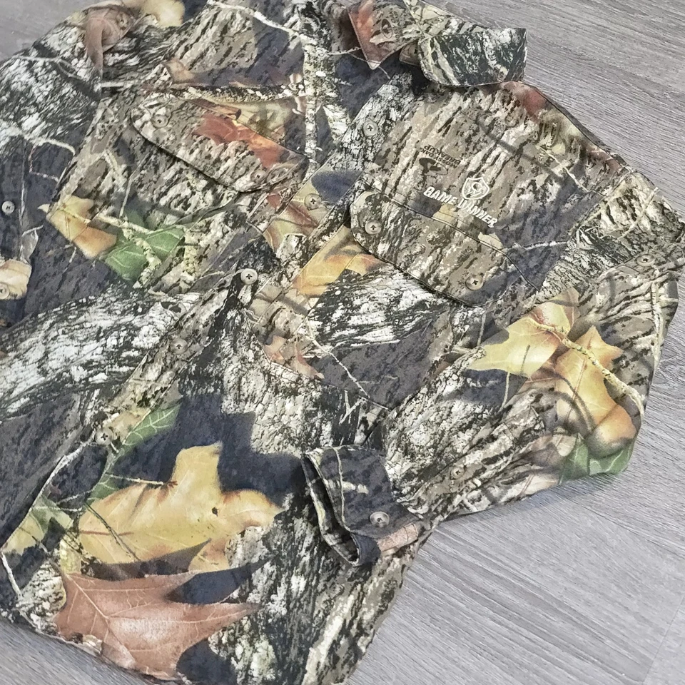 Game Winner Youth Boys Sz Medium Camouflage Hunting Button Up Long Sleeve Shirt - Image 3 of 4