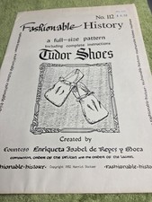Sewing Pattern Tudor shoes Unisex slippers Medieval shoes