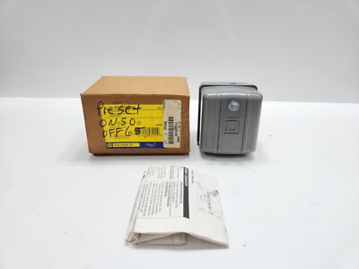 SQUARE D 9013GSG2J24 PRESSURE SWITCH SER C
