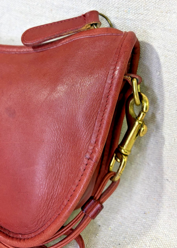 Vintage Coach Crescent Hobo Crossbody Y2K Burgundy Leather Made USA Zip Bag - Picture 3 of 7
