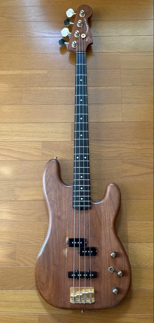 Fender Japan PJ-115WAL Jazz Bass Special All Walnut 1985-86 A