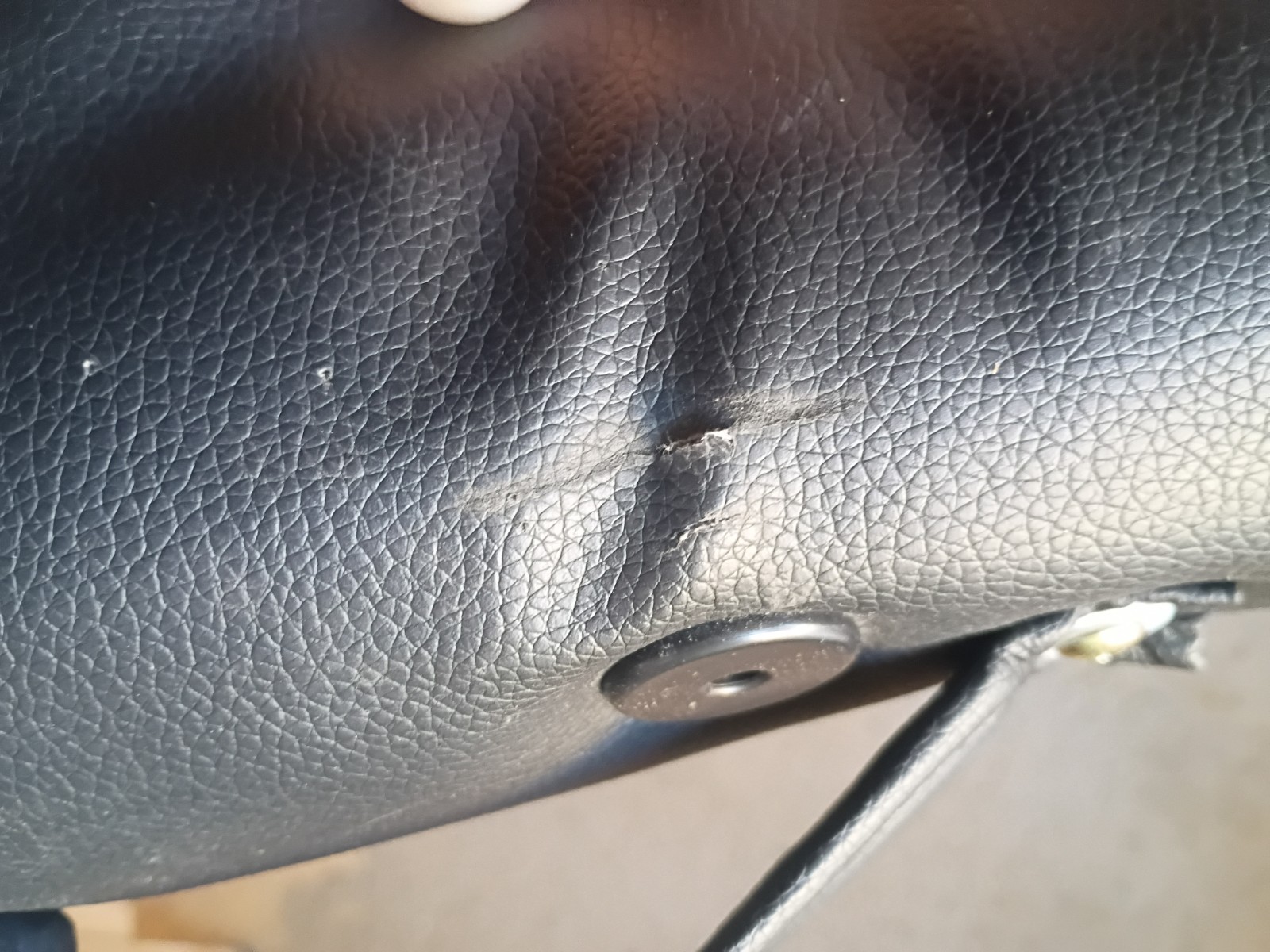 New Massage Table Massage Bed Spa Bed 73" Long Portable 2 folding