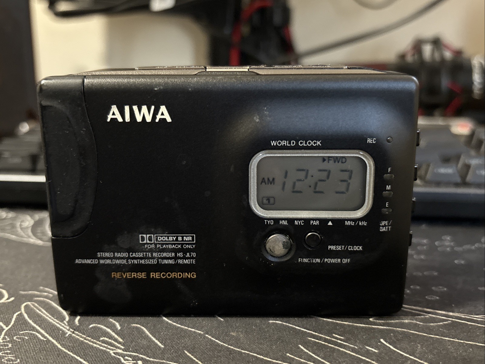 AIWA HS-JL70 stereo radio cassette recorder Japan TV AM FM REVERSE Dolby