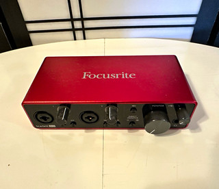 Focusrite Scarlett 2i2 USB C 2 Ch 24 bit/192kHz Air Mode Phantom Direct