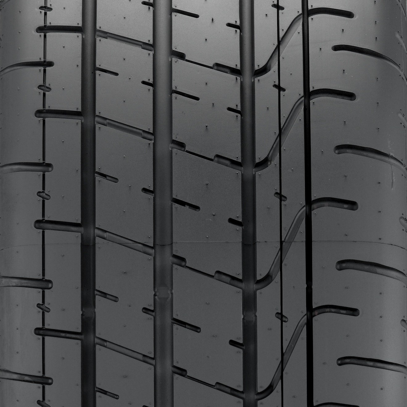 McLaren P1 Tire
