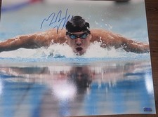 MICHAEL PHELPS SIGNED OLYMPICS TEAM USA SWIMMING 16x20 PHOTO w/PROOF BECKETT COA