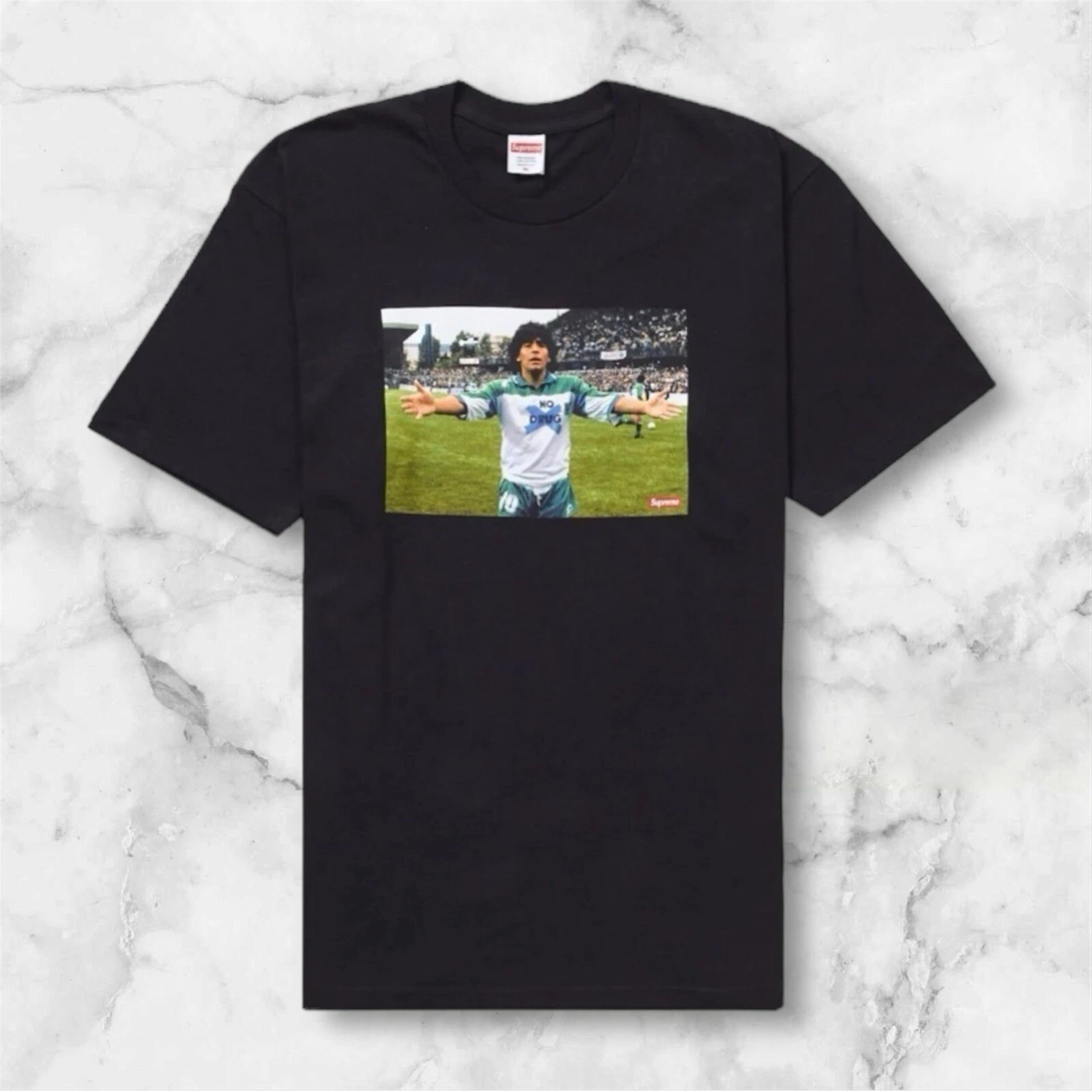 SUPREME MARADONA NO DRUGS T SHIRT NOIR SCELLÉ NEUF EXPÉDITION RAPIDE RARE 2024 LIMITÉE